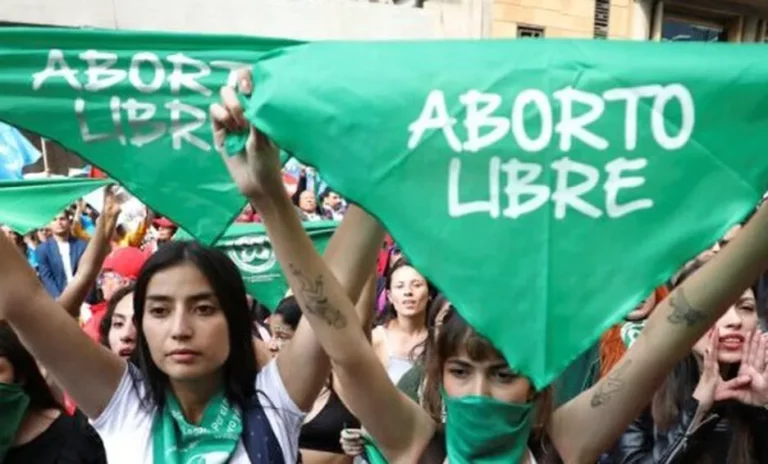 Aprueban ley a favor del aborto en Baja California Sur