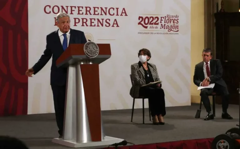 Informa AMLO cambio en la SEP; anuncian a Leticia Ramírez como nueva titular