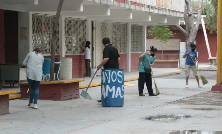 Reportan al menos 30 escuelas en NL no iniciarían clases de manera presencial