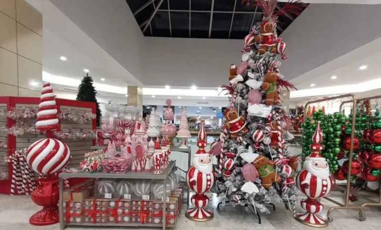 Arranca venta de artículos navideños en tiendas de Nuevo León