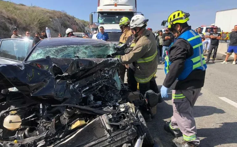 Reporta Protección Civil accidente vial en carretera  Monterrey-Saltillo