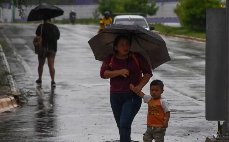 Conagua pronostica lluvias en cinco estados del país por ‘Roslyn’