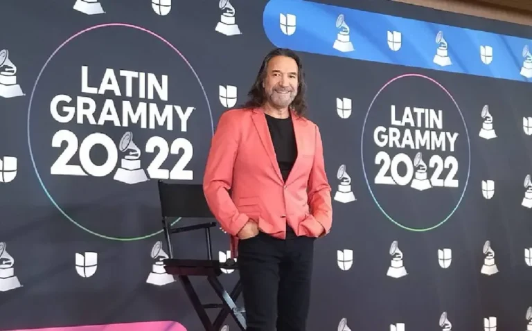 Otorgarán a Marco Antonio Solís el Premio a la Excelencia del Grammy Latino