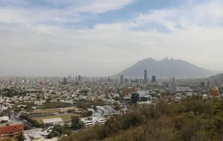 Continúa alerta ambiental por mala calidad del aire en NL