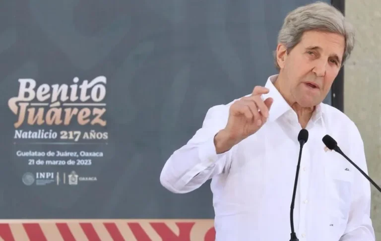 “México y EU, para siempre”, comparte John Kerry mensaje de Biden en evento de AMLO