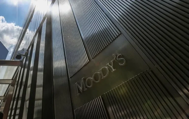 Moody’s prevé apertura a sector privado en administración de Sheinbaum