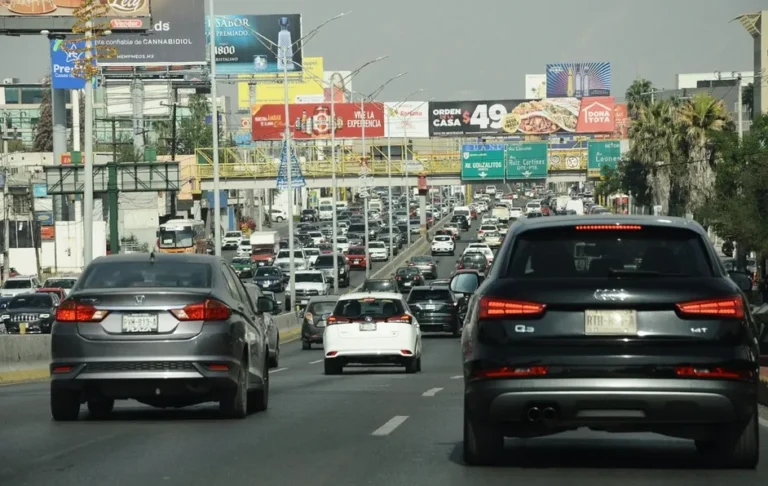 Proyecta Medio Ambiente 18 meses más de verificación vehicular voluntaria