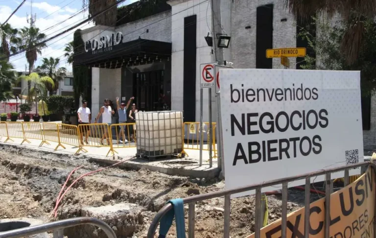 Aseguran comerciantes que obras del Centrito Valle producen pérdidas de hasta un 90%