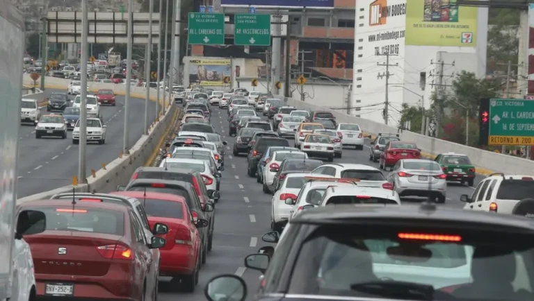 Sancionarán a quien no pase verificación vehicular en Nuevo León