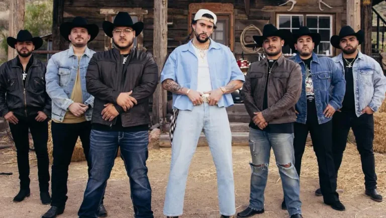 Bad Bunny y Grupo Frontera suben al #1 del top Mundial en Spotify