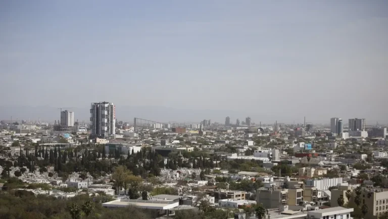 Reportan mala calidad del aire en área metropolitana de Monterrey