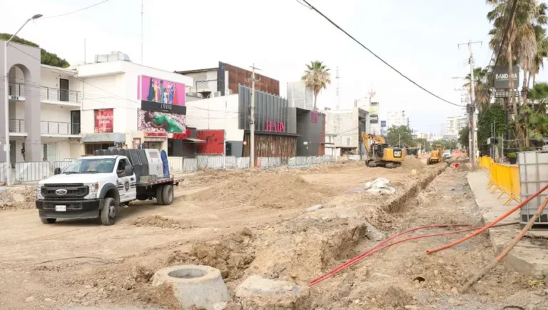 Anuncia Miguel Treviño instalarán cámaras de seguridad en Centrito Valle