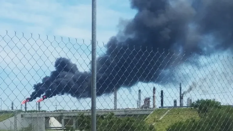 Exhortan a tomar acciones ante contaminación en el Área Metropolitana de Monterrey