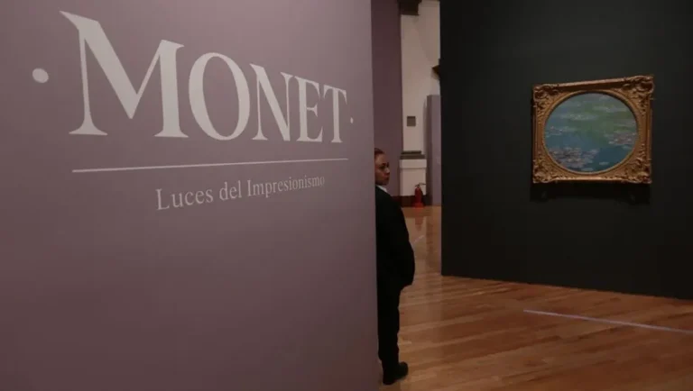 Exhiben en Munal ‘Nenúfares’, una de las grandes obras de Monet