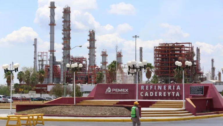 Se invertirán 5 mil 689 mdp en Refinería de Cadereyta, afirma Samuel García