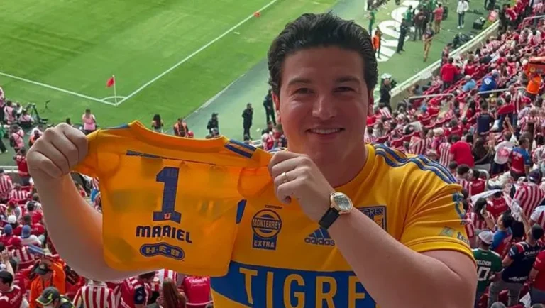 Festeja Samuel García campeonato de Tigres