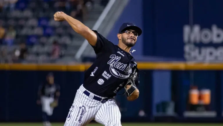 Vencen Sultanes 11-1 a Rieleros de Aguascalientes y aseguran la serie