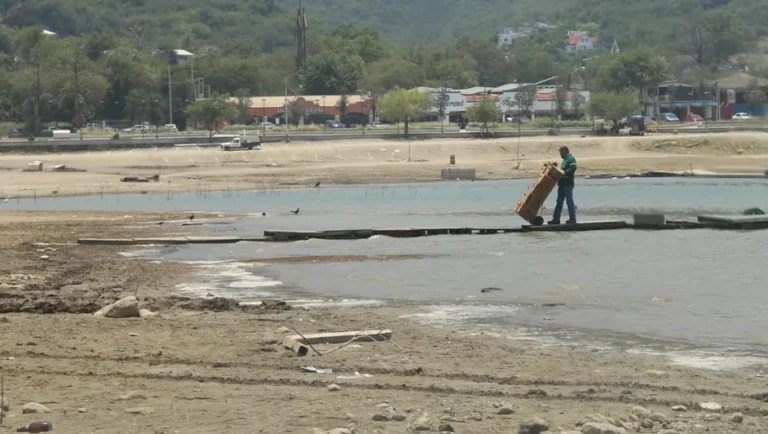 Se evaporan presas en NL ante las altas temperaturas