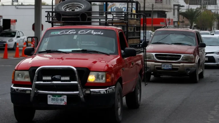 Amplían a 3 meses más la regulación de autos ‘chocolate’