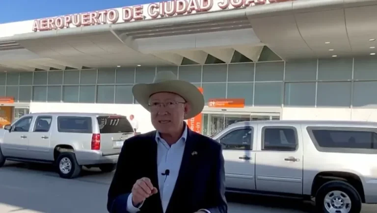 Ken Salazar visita frontera entre México y Estados Unidos