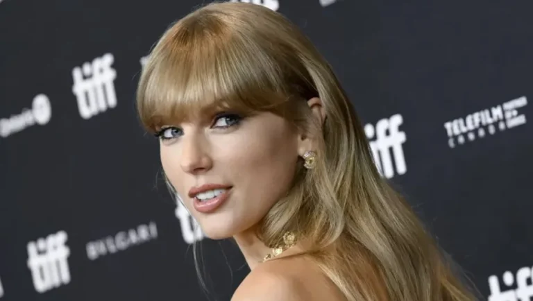 Taylor Swift gana el premio Grammy al Mejor Álbum del Año