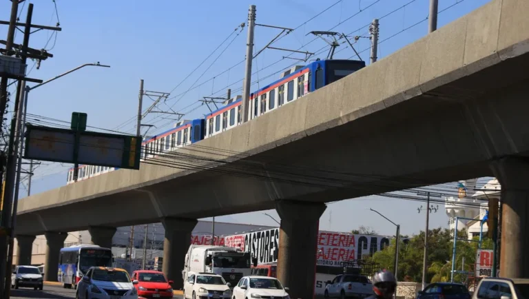 Anuncia Medio Ambiente arborizarán camellón de la Línea 1 del Metro