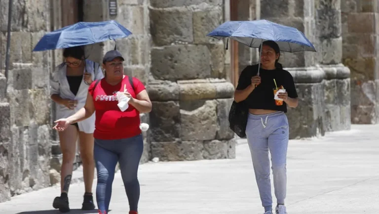 Último domingo de julio: permanece el calor y cielo despejado en NL