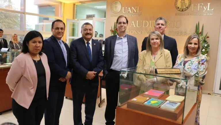 Instalan en la UANL cátedra de filosofía Dr. Agustín Basave Fernández del Valle