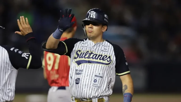 Sultanes de Monterrey empatan semifinal de Zona Norte ante Tecolotes