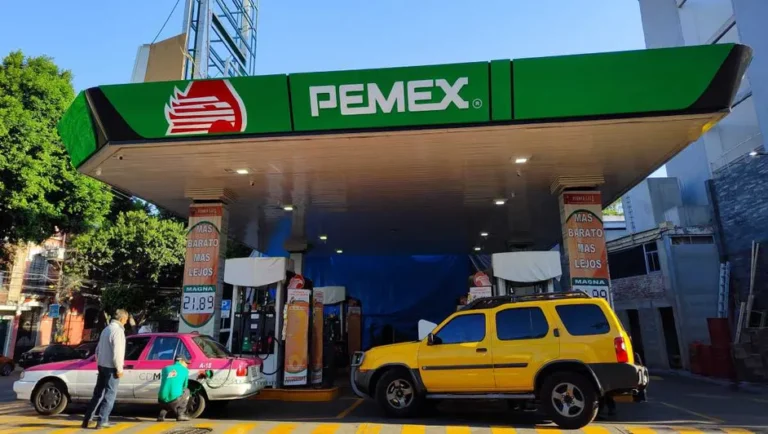 Señalan Paquete Económico 2024 incluye línea presupuestal para Pemex