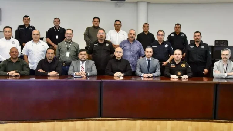 Autoridades de NL sostienen encuentro tras alza de violencia en el Estado