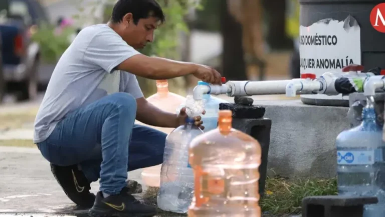 Avalan que patrones den 3 mil pesos a empleados por falta de agua