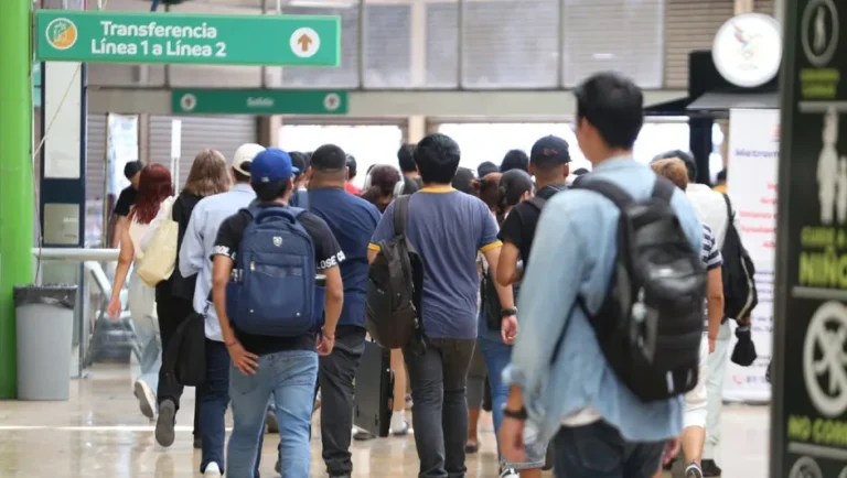 Anuncia Metrorrey nuevo esquema de tarifa única con tres viajes