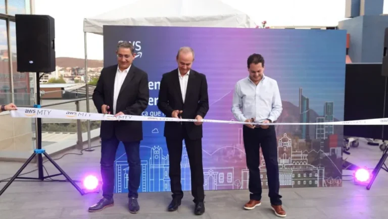 Inauguran oficinas de Amazon Web Service y Globant en NL