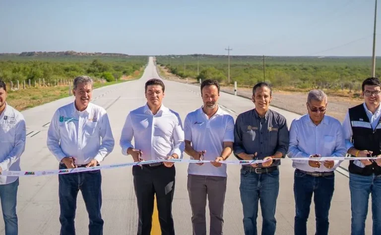 Inaugura gobernador de NL la carretera La Gloria-Colombia