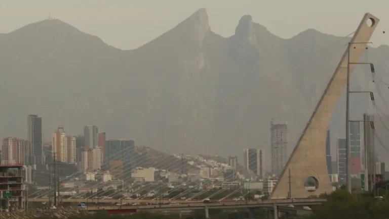 Activan alerta ambiental en Nuevo León