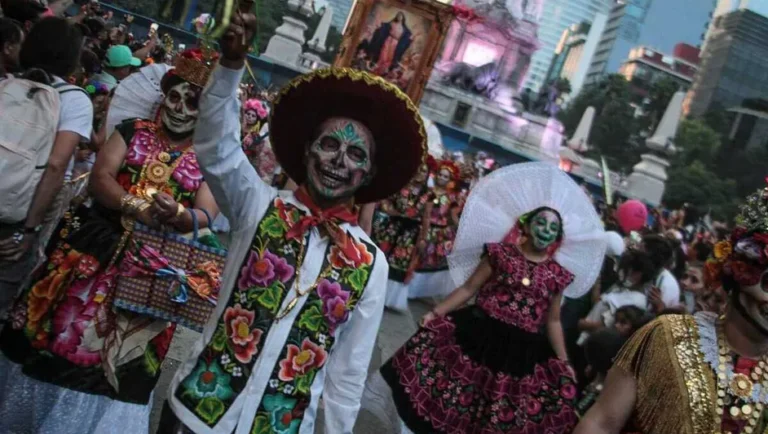 Informan Día de Muertos dejará una derrama de 41 mil 198 mdp en México