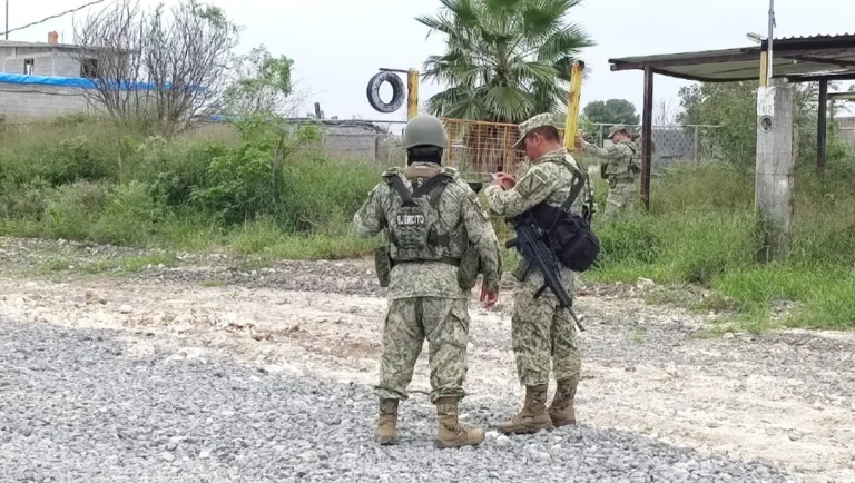 Elementos del Ejército resguardan presunto laboratorio de drogas en Salinas Victoria