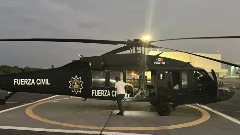 Arriba el helicóptero Black Hawk de Fuerza Civil a Nuevo León