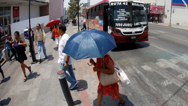 Prevén altas temperaturas y chubascos aislados este miércoles en NL