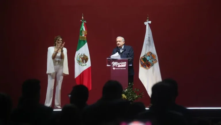 AMLO anuncia iniciativa para reducir IVA e ISR en fronteras