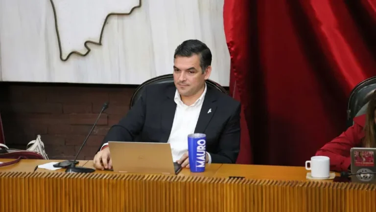 Se cae propuesta para que Congreso cambie de sede en designación del interino