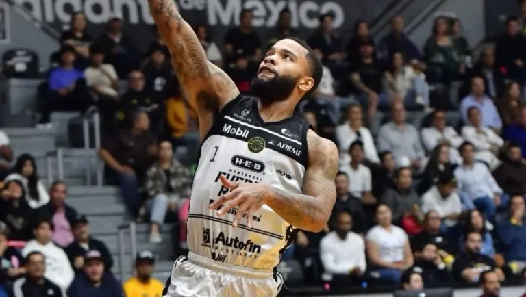 Se alista Fuerza Regia para los playoffs de la LNBP