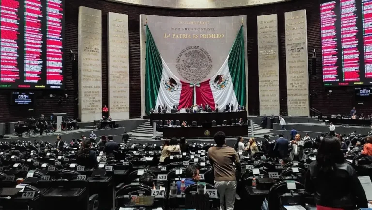 Diputadas de Morena chocan a gritos por debate de Presupuesto 2024