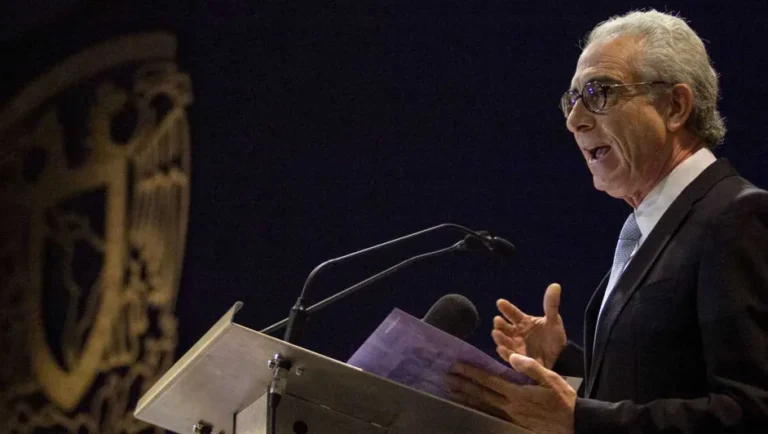 “Soy un liberal clásico y no tengo nada de neo”, afirma Ernesto Zedillo