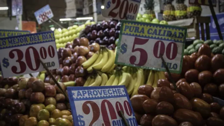 Banxico no logrará meta de inflación en 2024: Citibanamex