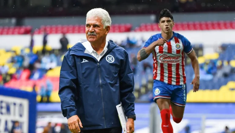 ‘Tuca’ Ferretti habla sobre Alan Pulido: “Era un tronco y un burro”