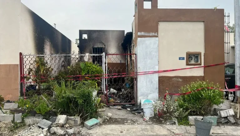 Muere mascota en incendio de vivienda abandonada en Pesquería, NL