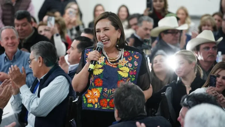 Xóchitl Gálvez promete trabajar con Durazo: “Morena te ha tratado muy mal”