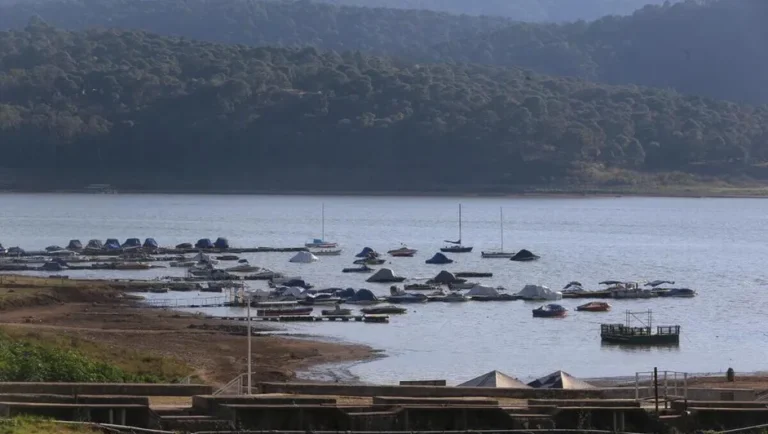 Detectan 400 represas y lagos artificiales que retienen agua de presa Valle de Bravo